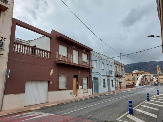 Villa en venta en Beniarbeig