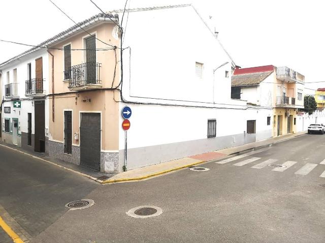 Chalet en venta en Benimuslem, València / Valencia