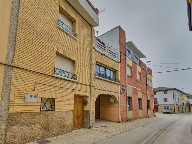 Chalet en venta en Izarbeibar-Novenera, Navarra