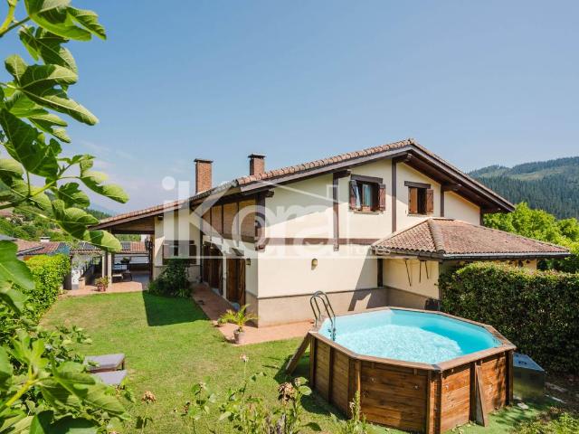 Chalet en venta en Bergara, Guipúzcoa