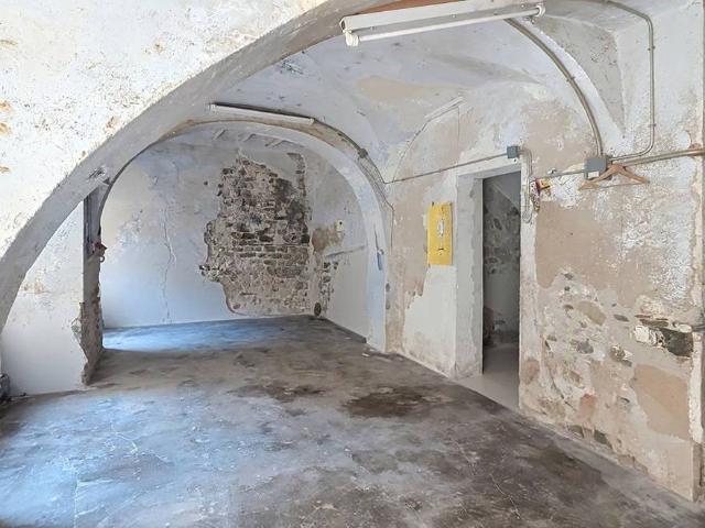 Chalet en venta en Besalú, Girona