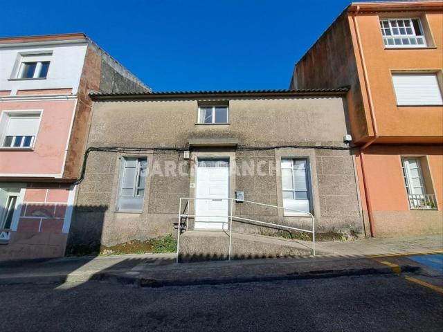 Villa en venta en Boiro, A Poza