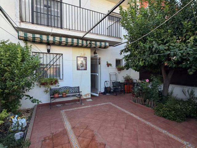 Chalet en venta en Bollullos De La Mitación, Andalucía