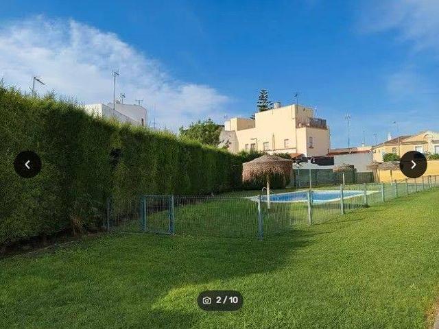Villa en venta en Bollullos De La Mitación