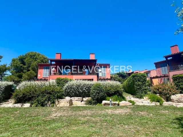 Villa en venta en Mont-roig Del Camp