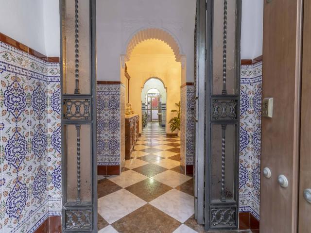 Chalet en venta en Brenes, Andalucía
