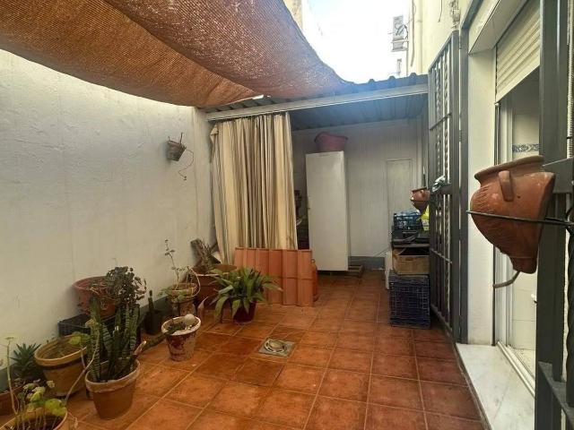Chalet en venta en Brenes, Sevilla