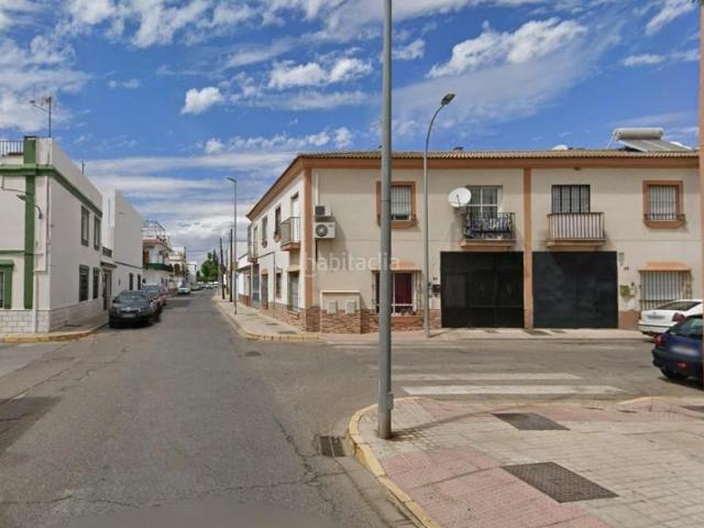 Chalet en venta en Brenes, Sevilla