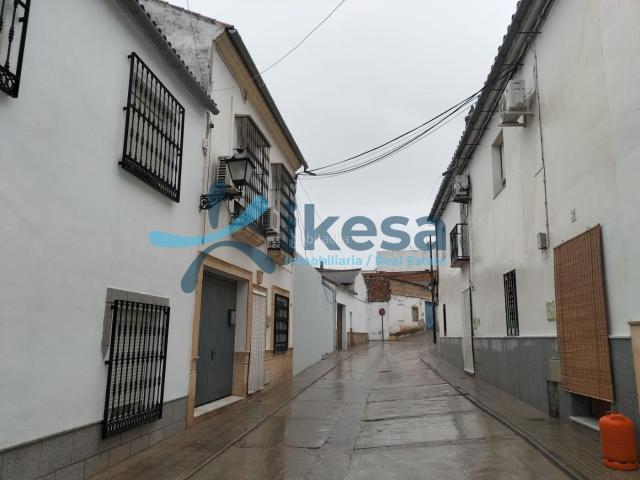 Chalet en venta en Bujalance, Andalucía