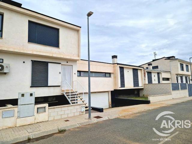 Chalet en venta en Burguillos De Toledo, Castilla-La Mancha