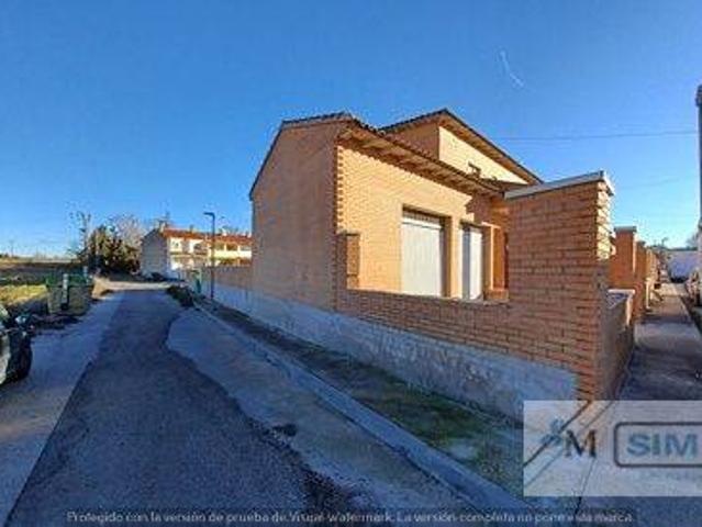 Villa en venta en Burguillos De Toledo