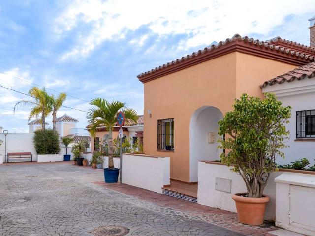 Villa en venta en Nerja