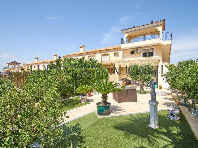 Villa en venta en Busot, Urbanització El Carril