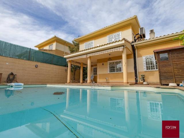 Chalet en venta en Cabanillas Del Campo, Castilla-La Mancha
