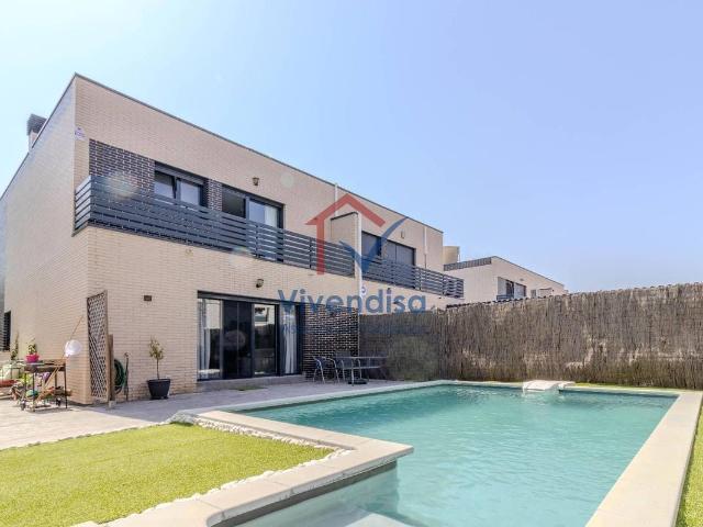 Chalet en venta en Cabanillas Del Campo, Castilla-La Mancha