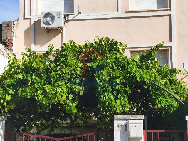 Villa en venta en Cabanillas Del Campo