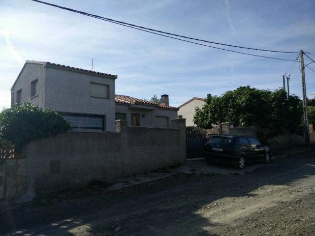 Villa en venta en Cabra Del Camp