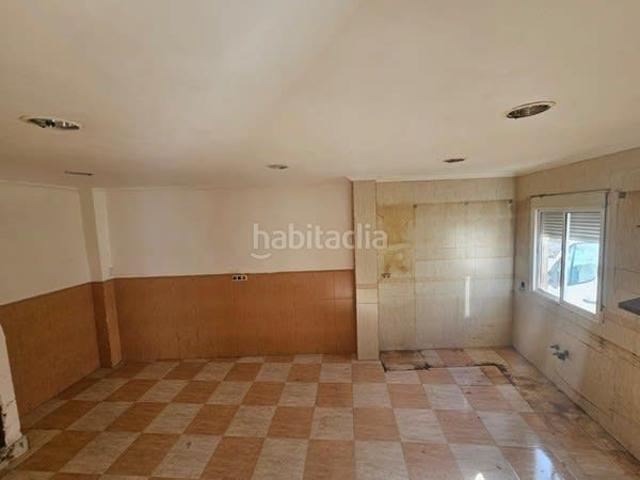 Chalet en venta en Cabra Del Santo Cristo, Andalucía