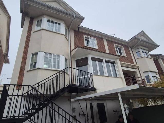 Chalet en venta en Cabrerizos, Castilla y León