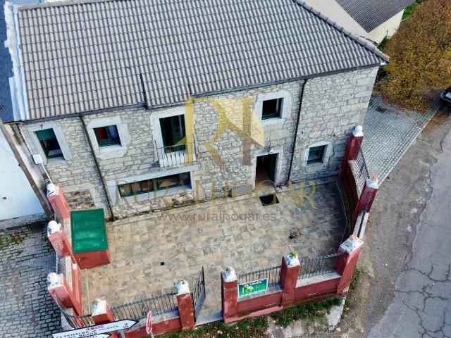 Chalet en venta en Cabrillanes, Castilla y León
