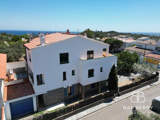 Villa en venta en Cadaqués, Portlligat