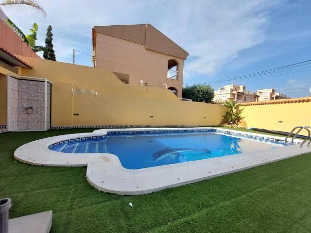 Villa en venta en Águilas