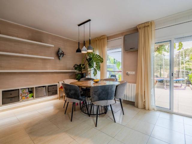 Chalet en venta en Caldes De Malavella, Canigó
