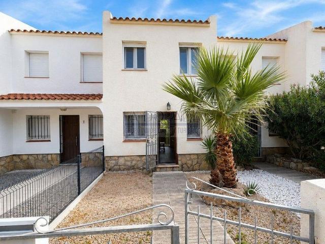 Chalet en venta en Miami Platja, Baix Camp