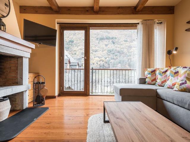Chalet en venta en Benòs, Es Bòrdes