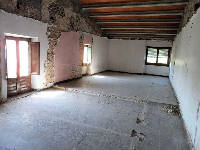 Villa en venta en Amer, Urbanització Solivent