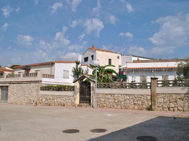 Villa en venta en Pallaresos, Els, els Hostalets
