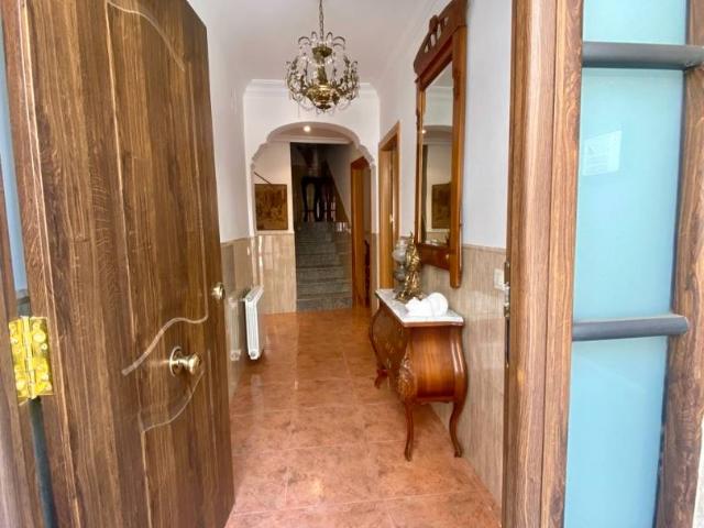 Chalet en venta en Calzada De Calatrava, Castilla-La Mancha