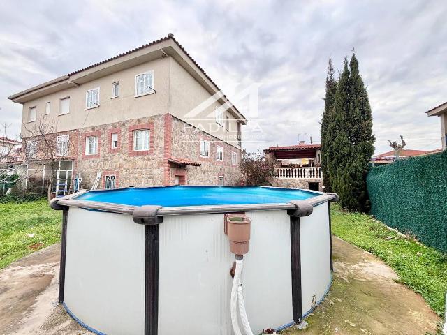 Chalet en venta en Camarena, Castilla-La Mancha