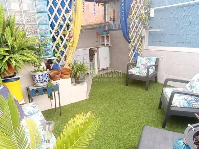 Villa en venta en Camas