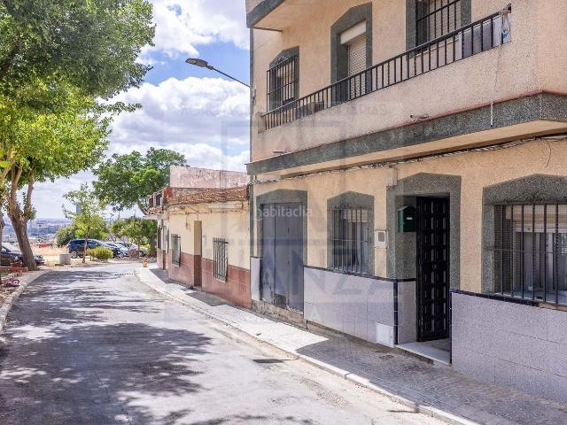 Chalet en venta en Camas, Andalucía