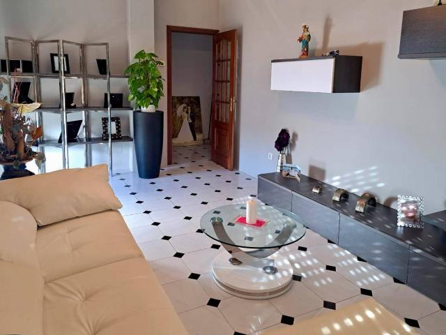 Chalet en venta en Cambados, Os Olmos