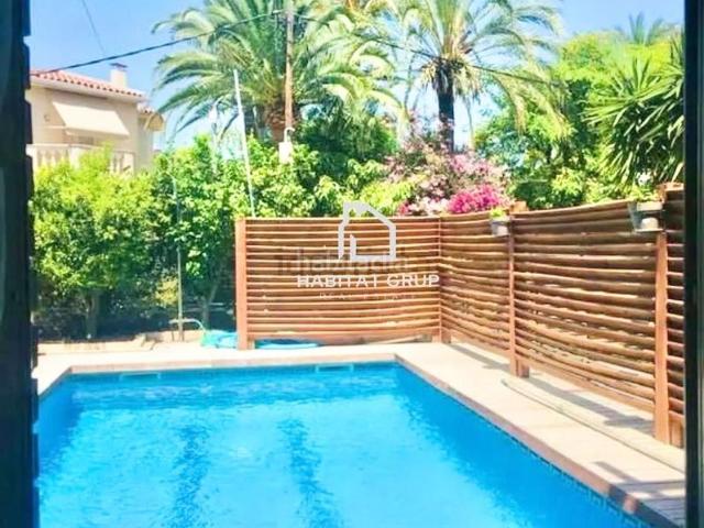 Chalet en venta en l'Ardiaca, Baix Camp