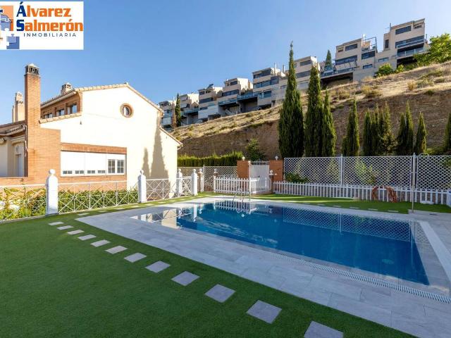 Chalet en venta en Centro, Comarca de la Vega de Granada