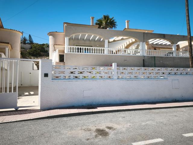 Chalet en venta en Urbanització L'Almadrava, l'Alacantí