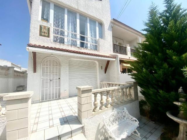 Villa en venta en Cunit