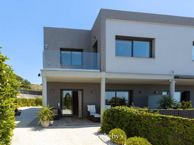 Chalet en venta en Eixample, Maresme
