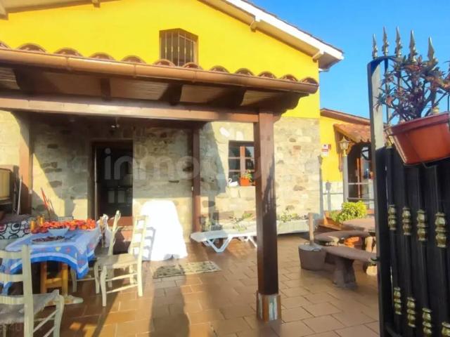 Chalet en venta en Candamo, Asturias