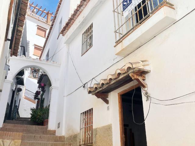 Villa en venta en Canillas De Aceituno