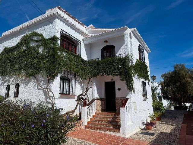 Chalet en venta en Nerja, Málaga