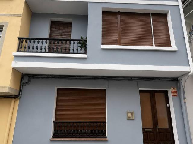 Chalet en venta en A Pedra, Ortegal