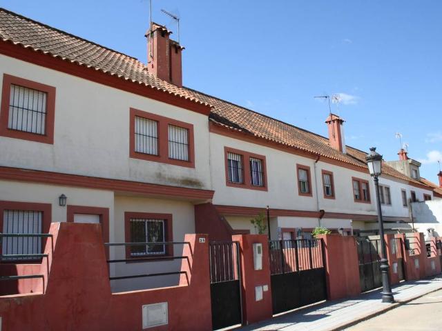 Villa en venta en Carrión De Los Céspedes