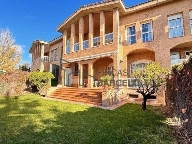 Chalet en venta en Casco Histórico, Zaragoza