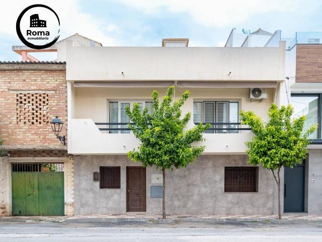 Villa en venta en Churriana De La Vega