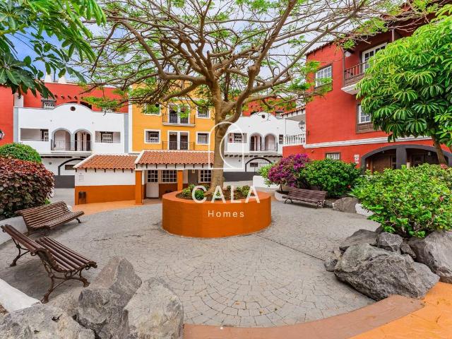 Chalet en venta en La Postura, Adeje
