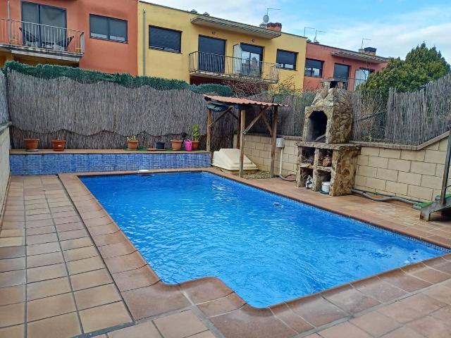 Villa en venta en Cassà De La Selva